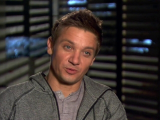 The Bourne Legacy Mountain Lake Featurette Spanish