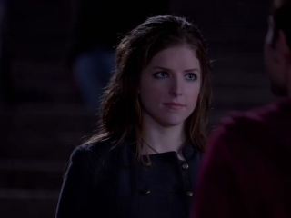 Pitch Perfect Jesse Flirts With Beca At The Party
