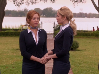Pitch Perfect Chloe Tells The Bellas That She Has Nodes