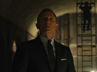 Skyfall Mind The Gap