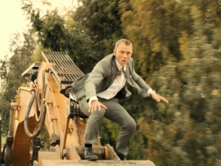 Skyfall Bagger Vs Zug German