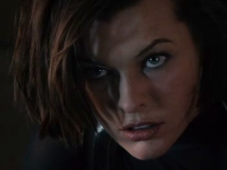 Resident Evil Retribution Red Square Spanish Subtitled