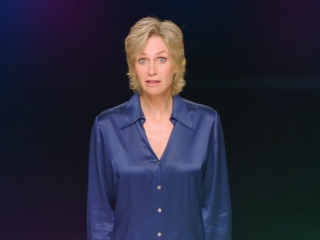 Wreck-it Ralph Timeline With Jane Lynch Featurette