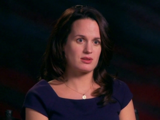 The Twilight Saga Breaking Dawn-part 2 Elizabeth Reaser