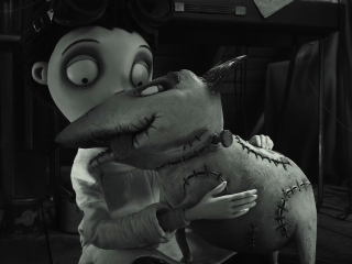 Frankenweenie Sparky Is Alive Italian