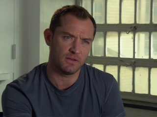 Side Effects Jude Law On The Films Social Commentary