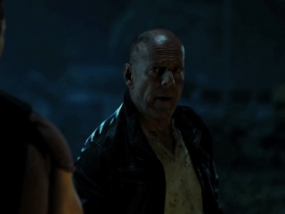 A Good Day To Die Hard Pirate Gun German