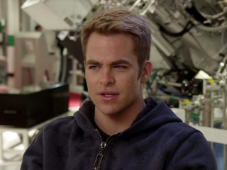 Star Trek Into Darkness Chris Pine On Working With Benedict Cumberbatch