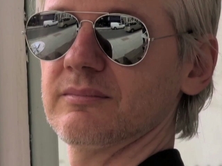 We Steal Secrets The Story Of Wikileaks Trailer Talk
