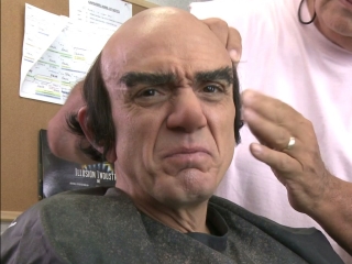 The Smurfs 2 Cast Featurette