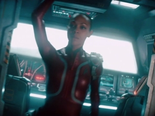 Star Trek Into Darkness Sulu And Uhura Abandon Ship