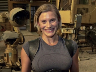 Riddick On The Set With Katee Sackhoff Featurette