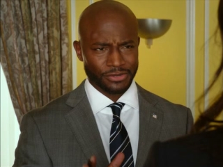 Baggage Clauim Juicy