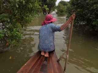 RIVER CHANGES COURSE