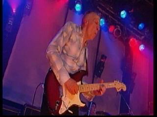 Robin Trower - I WANT YOU TO LOVE ME