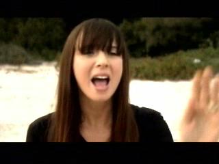 play video on Singing Fool