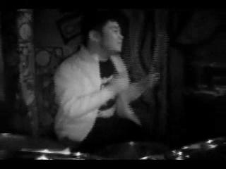 play video on Singing Fool