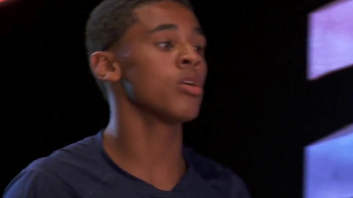 American Ninja Warrior: Sixteen-Year-Old Rookie Has An Impressive First Run