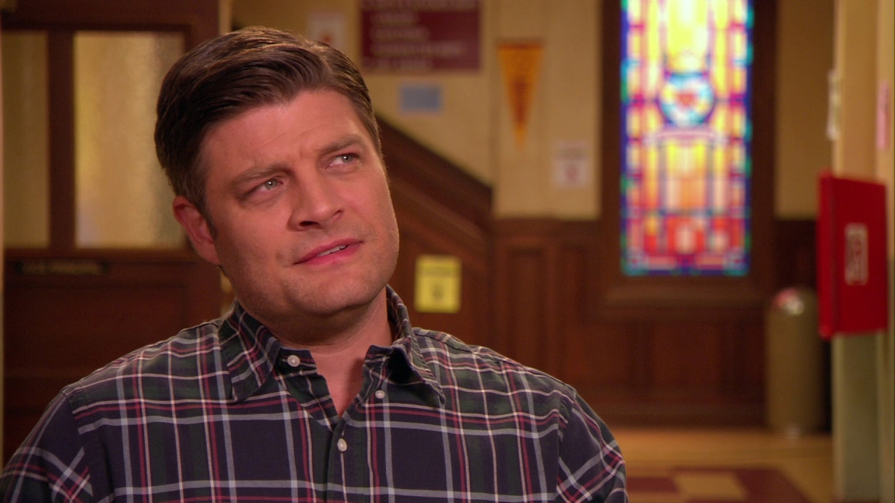 The Real O'neals: Jay R. Ferguson On His Character Reacting To His Son Coming Out