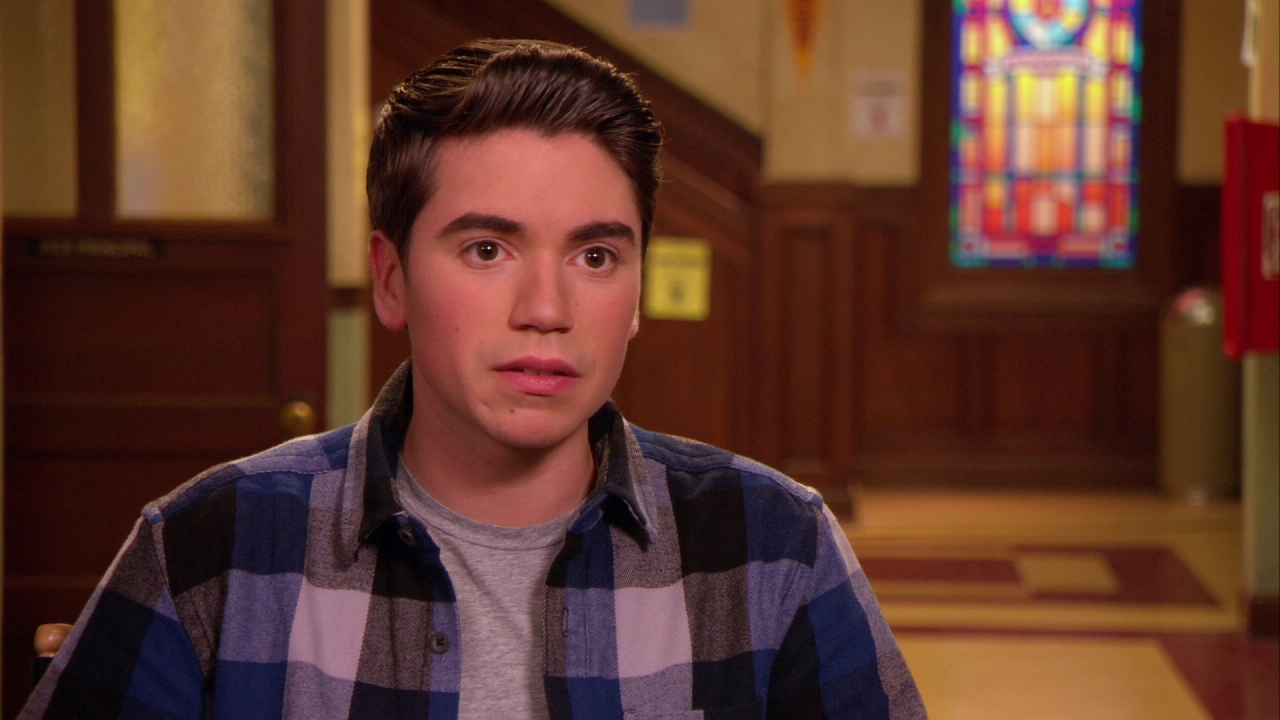 The Real O'neals: Noah Galvin On Why His Character Is Coming Out