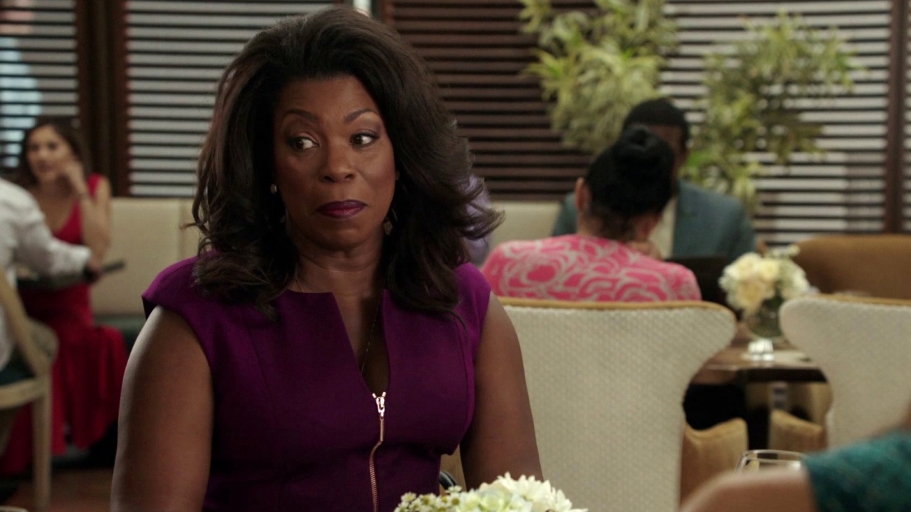 Rosewood: May I Have A Word