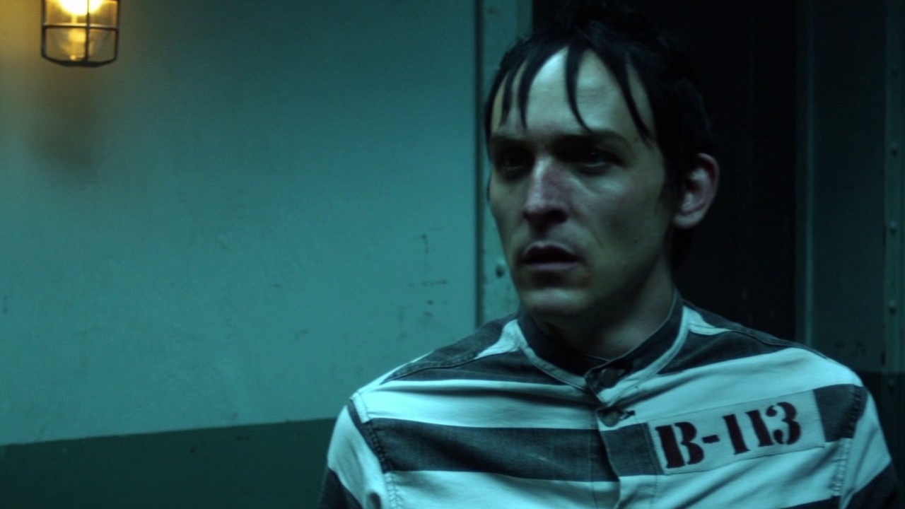 Gotham: Behind The Scenes Of Arkham Asylum And Indian Hill