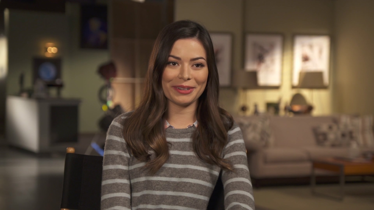 Crowded: Miranda Cosgrove On The Show
