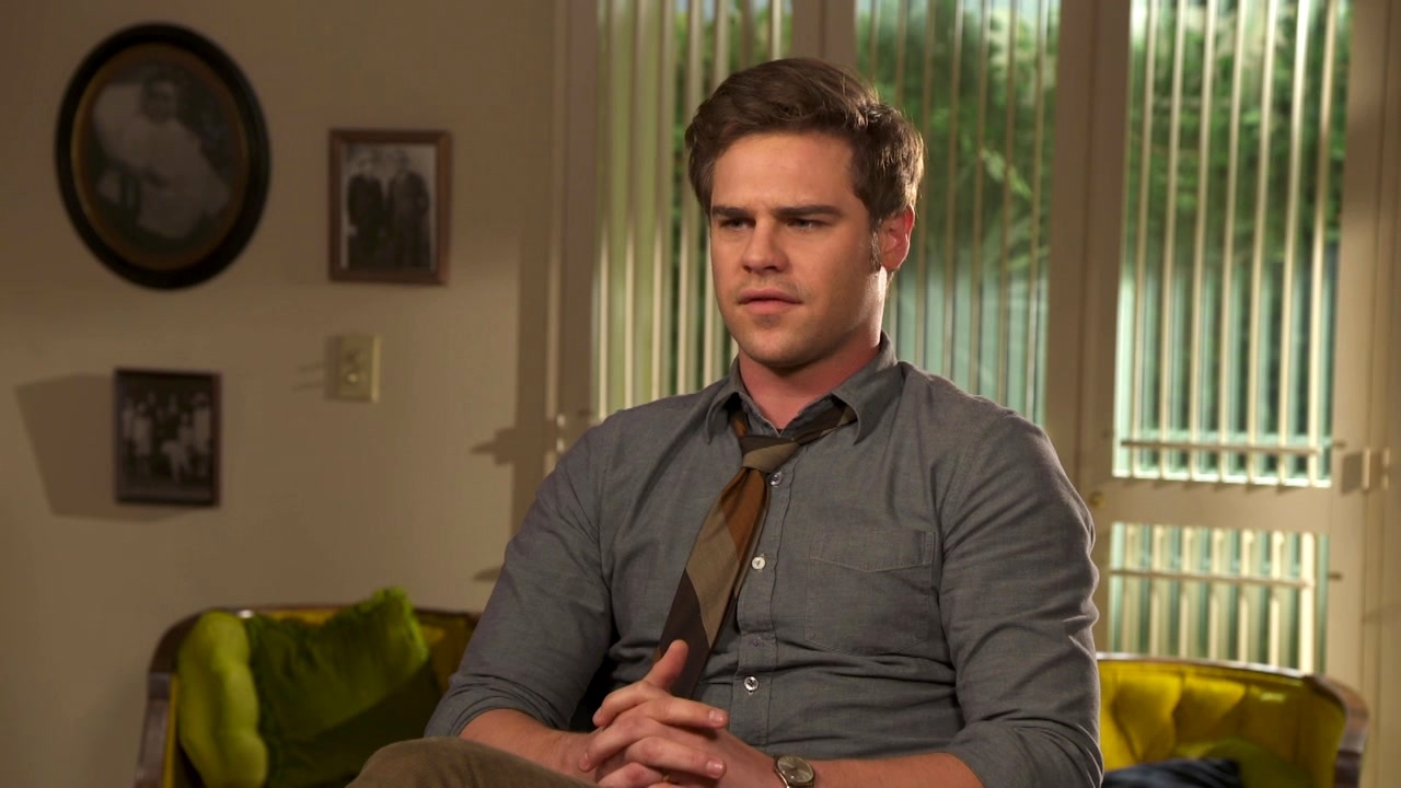 Aquarius: Grey Damon On Where Season 1 Left Off