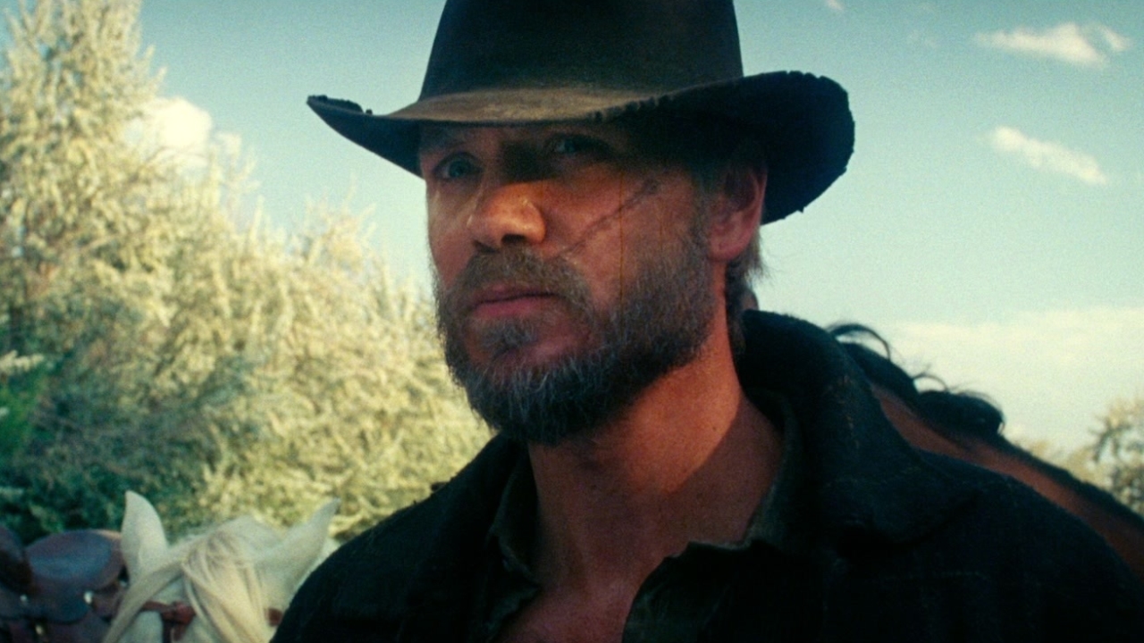 Outlaws And Angels (Red Band Trailer)