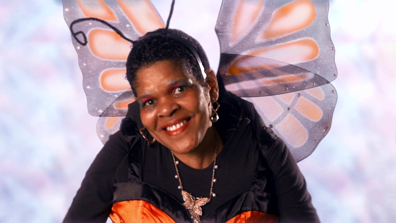 Hollywood Beauty Salon: Butterfly