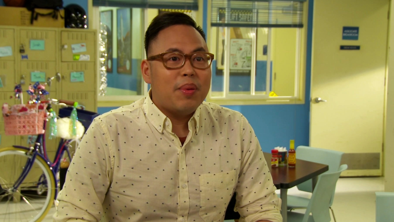 Superstore: Nico Santos