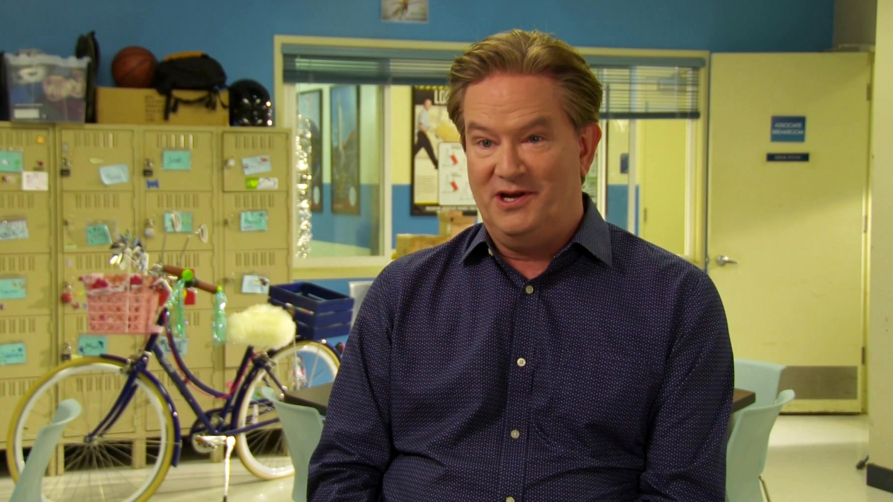Superstore: Mark Mckinney