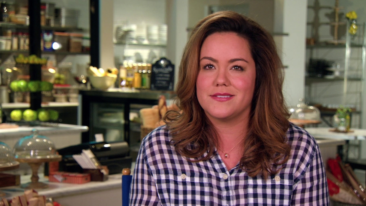 American Housewife: Katy Mixon On The Relationship Between Katie And Greg