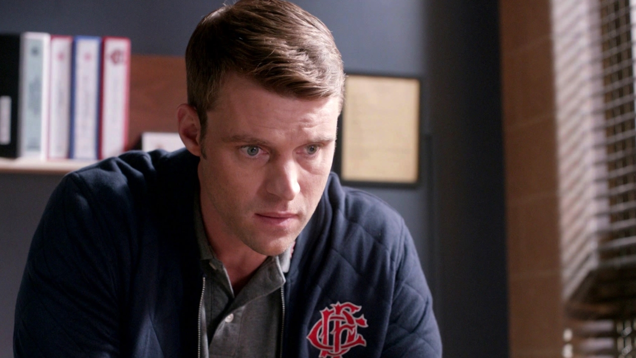 Chicago Fire: Casey And Dawson Apply For Permanent Adoption Of Louie