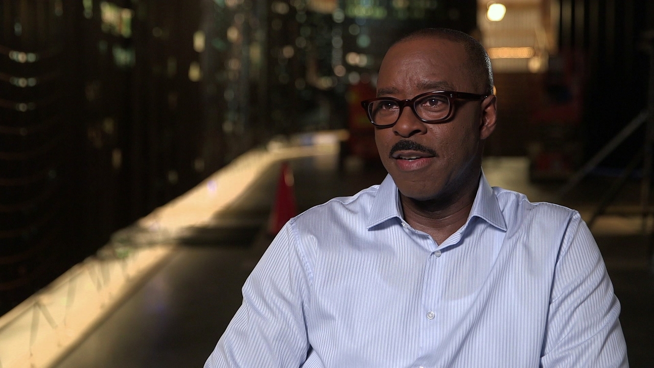 Office Christmas Party: Courtney B. Vance On How 'Clay' And 'Josh' Try To Persuade 'Walter'
