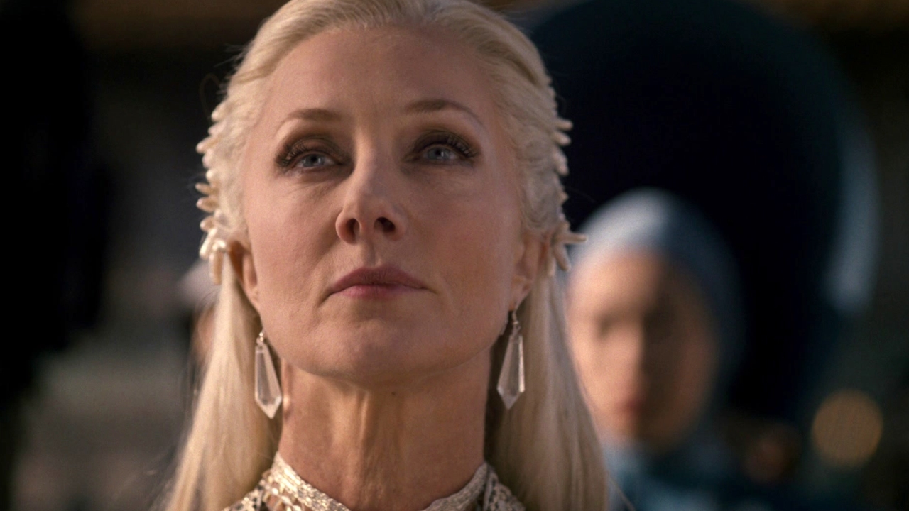 Emerald City: Wizard Tells North, Outside Witches Temple, They Are Not Friends