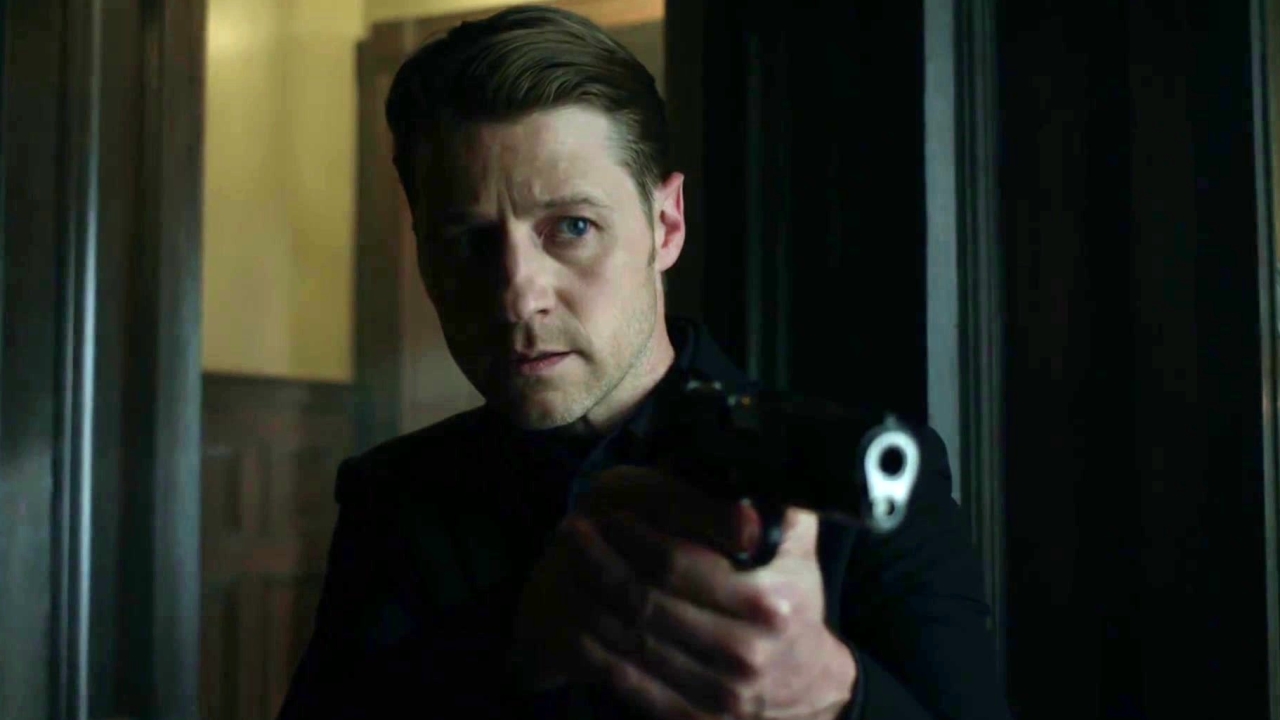 Gotham: Mad City: Follow The White Rabbit