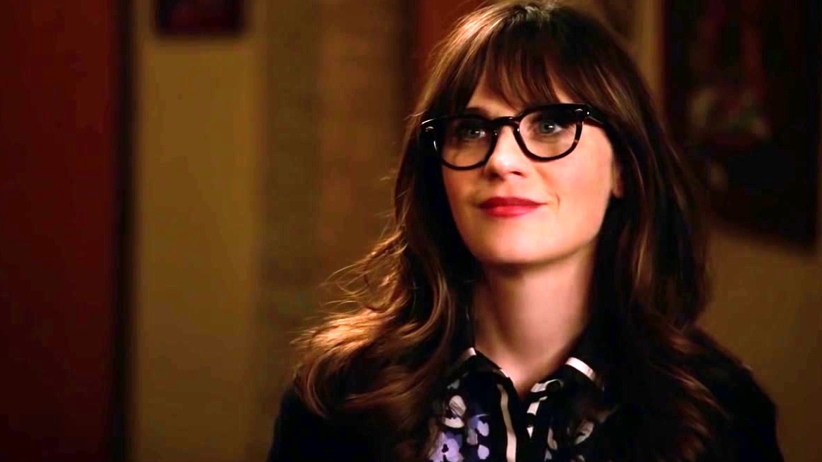 New Girl: Nick Throws The Turkey At The Wall
