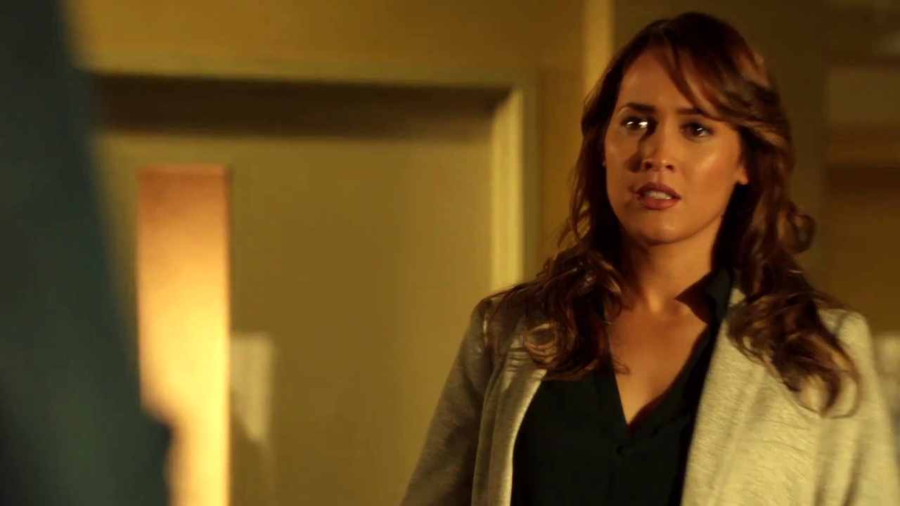 Rosewood: Naomi Is Like The Lady Rosie