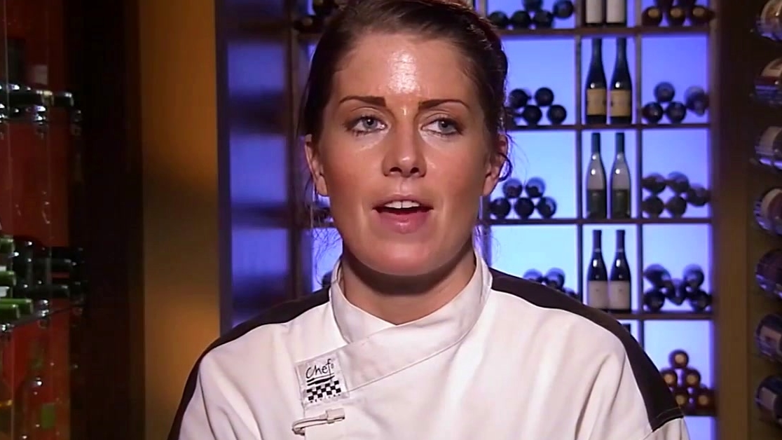 Hell's Kitchen: Ryan Passes Her Test At The Pass