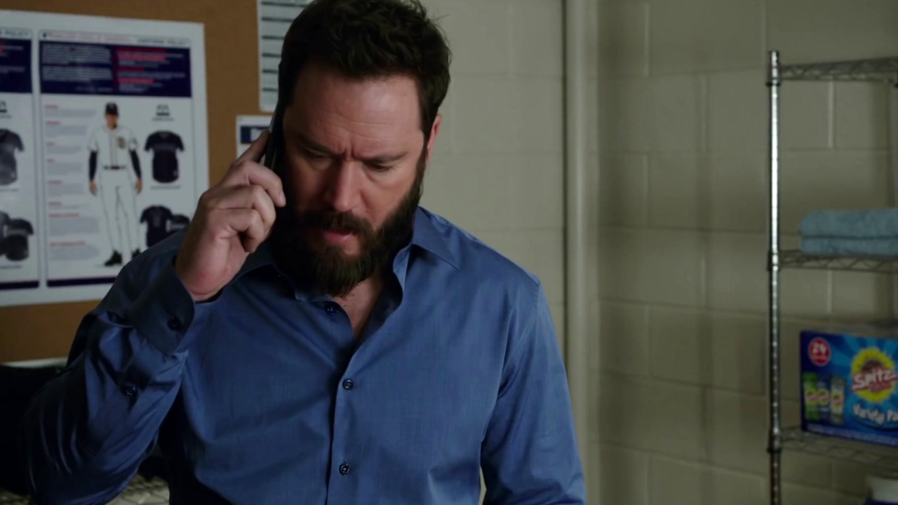 Pitch: Mike Gets A Call From The Cubs