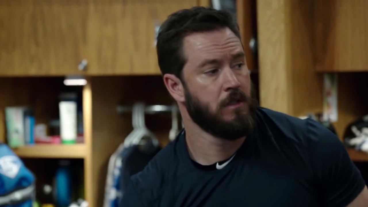 Pitch: Mike Does His Best To Ease Everyone's Nerves In The Locker Room