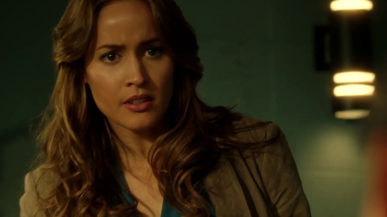 Rosewood: Ira And Villa Question A Former Child Star
