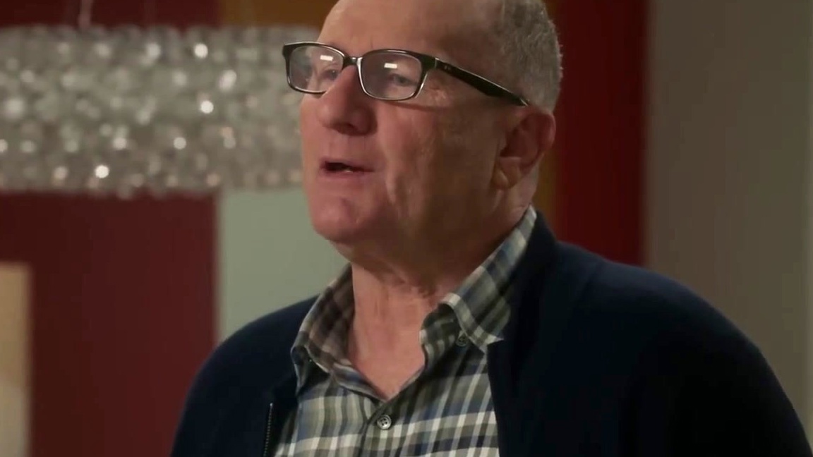 Modern Family: Do You Believe In Magic