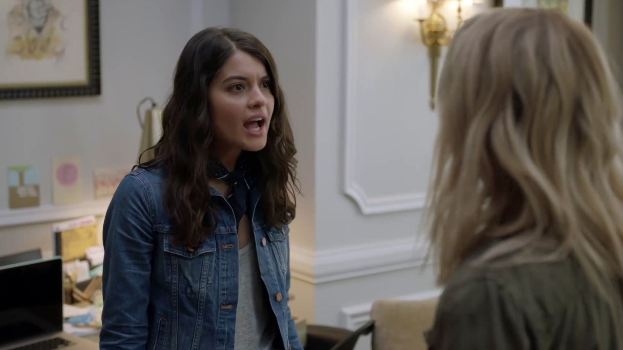 The Mick: Sabrina Comes Home To Find Her Room Torn Apart
