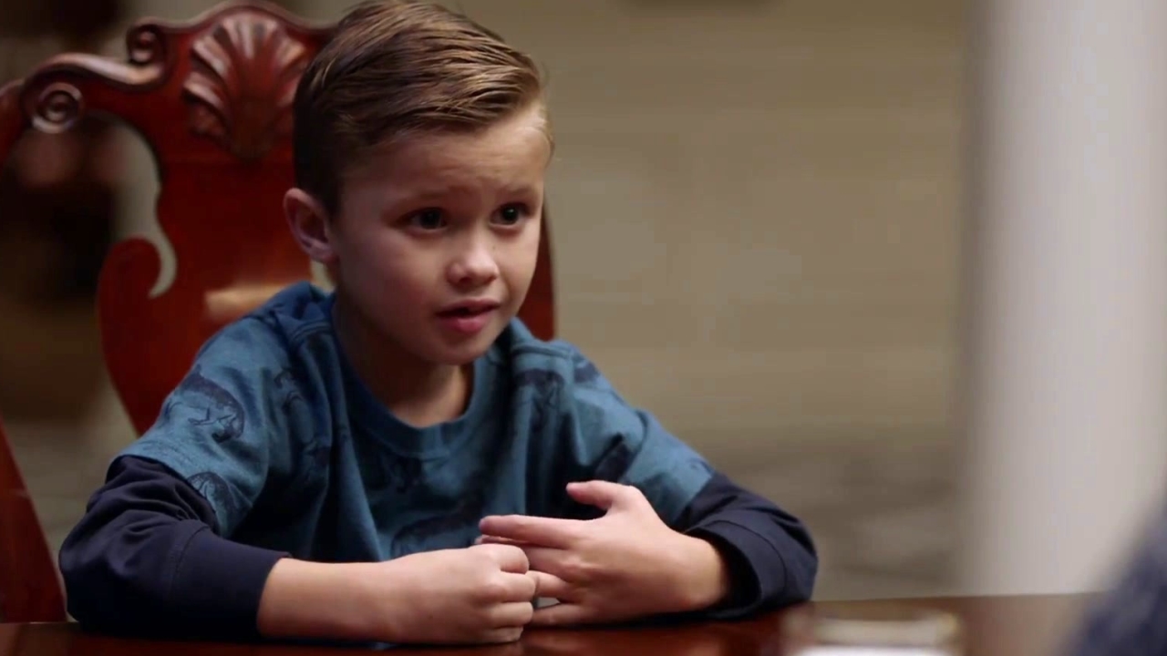 The Mick: Alba Tries To Bribe Ben For Information