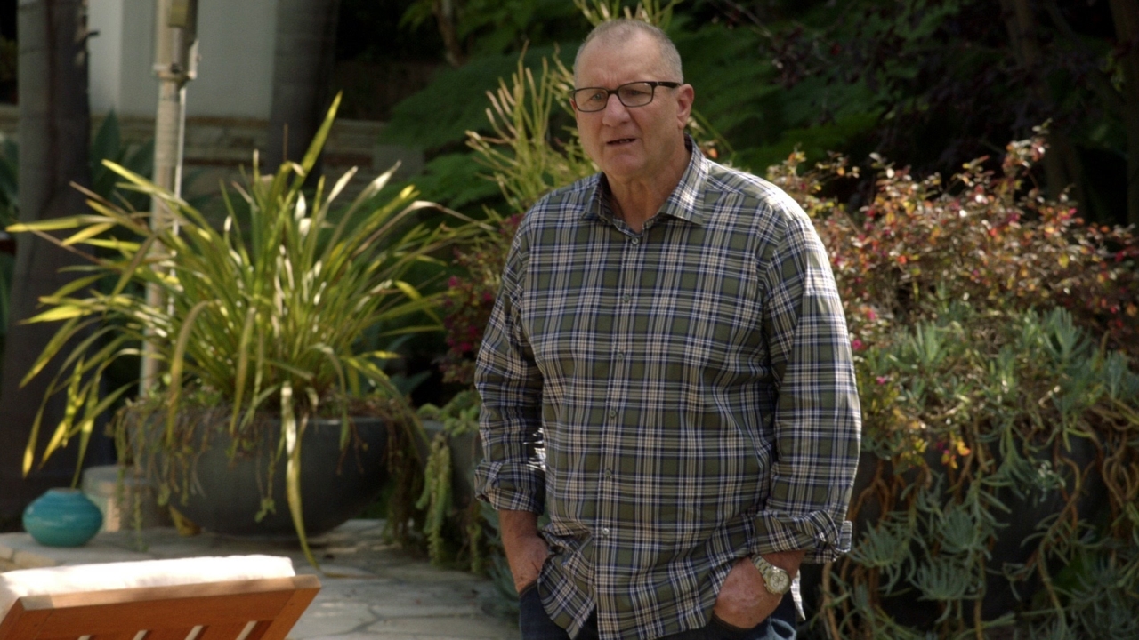 Modern Family: Coach Gary