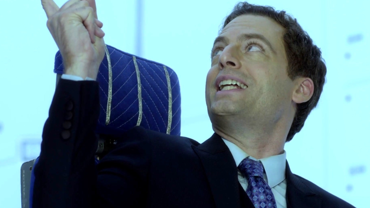 Apb: Gideon Buys A 5 Million Dollar Chair For The Precinct