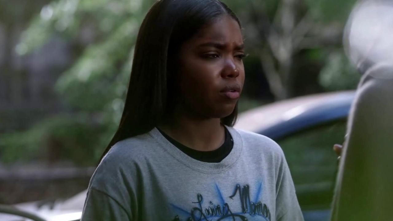 Star: Rose Tells Alex That Derek Is Just Like Her Father