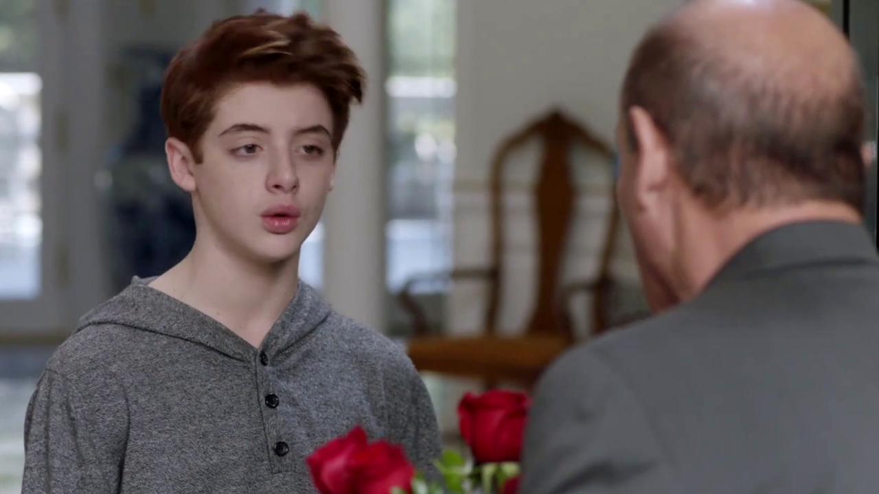 The Mick: Jerry Arrives To Woo Mickey With His Charm